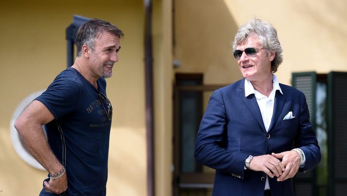 FOTO – Nardella assieme a due leggende viola a Palazzo Vecchio - immagine 1