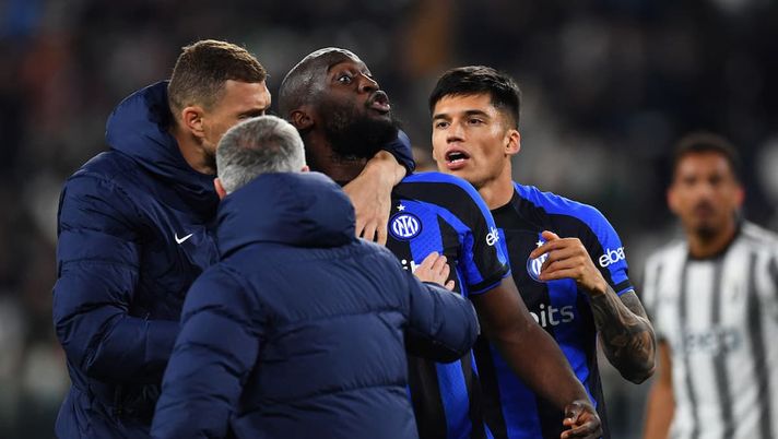 Esultanza Lukaku, Pistocchi: “Cose da pazzi, che differenza c’è con Leao o Del Piero?” - immagine 1