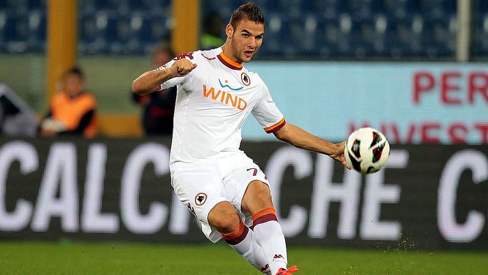 Calciomercato Genoa: non tramonta l’idea Edenilson. Proposto lo scambio con Tachtsidis  Calciomercato Genoa: non tramonta l’idea Edenilson. Proposto lo scambio con Tachtsidis