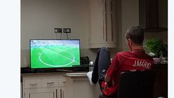 Portogallo in festa. Il figlio di Mourinho davanti alla tv con la maglia di Joao Mario