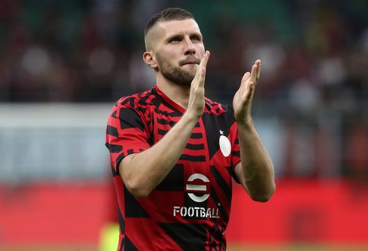 (Photo by Marco Luzzani/Getty Images) rebic milan napoli