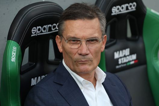 REGGIO NELL'EMILIA, ITALY - JULY 26: Giovanni Sartori of Atalanta BC looks on before the Europa League Second Qualifying Round match between Atalanta BC and FK Sarajevo at Mapei Stadium - Citta' del Tricolore on July 26, 2018 in Reggio nell'Emilia, Italy. (Photo by Marco Luzzani/Getty Images) Bologna, Sartori: “Arnautovic non è sul mercato, ma non si può mai sapere”- immagine 2