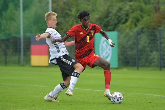 Pierre Dwomoh con la maglia della Nazionale U-17 Pierre Dwomoh con la maglia della Nazionale U-17