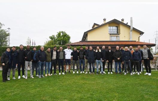 FOTO – Tutti a lezione da Thiago Motta. Anche Aquilani a Casteldebole- immagine 2