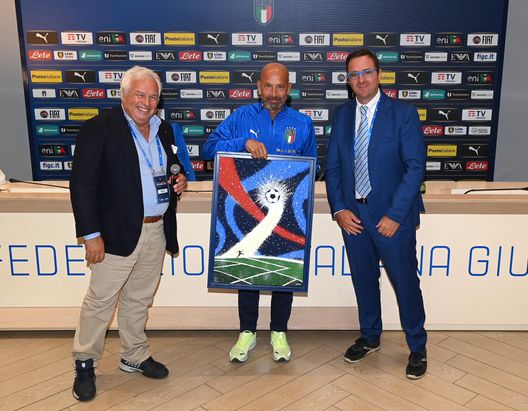 A Gianluca Vialli il Premio “Un Cuore da Leone – Gian Luigi Corti”- immagine 2
