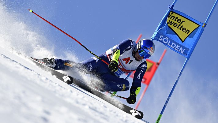 SOELDEN, AUSTRIA - OCTOBER 27: Dominik Paris of Italy in action during the Audi FIS Alpine Ski World Cup Men's Giant Slalom on October 27, 2019 in Soelden, Austria. (Photo by Alain Grosclaude/Agence Zoom/Getty Images) SOELDEN, AUSTRIA - OCTOBER 27: Dominik Paris of Italy in action during the Audi FIS Alpine Ski World Cup Men's Giant Slalom on October 27, 2019 in Soelden, Austria. (Photo by Alain Grosclaude/Agence Zoom/Getty Images)