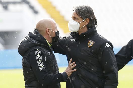 LA SPEZIA, ITALY - MARCH 06: Filippo Inzaghi manager of Benevento Calcio and Vincenzo Italiano manager of Spezia Calcio during the Serie A match between Spezia Calcio and Benevento Calcio at Stadio Alberto Picco on March 6, 2021 in La Spezia, Italy. (Photo by Gabriele Maltinti/Getty Images) LA SPEZIA, ITALY - MARCH 06: Filippo Inzaghi manager of Benevento Calcio and Vincenzo Italiano manager of Spezia Calcio during the Serie A match between Spezia Calcio and Benevento Calcio at Stadio Alberto Picco on March 6, 2021 in La Spezia, Italy. (Photo by Gabriele Maltinti/Getty Images)