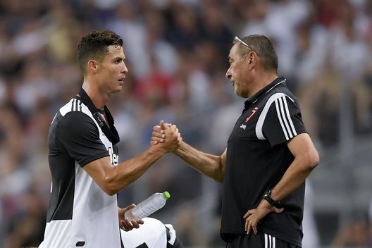 SINGAPORE, SINGAPORE - JULY 21: Juventus player Cristiano Ronaldo and coach Maurizio Sarri during the International Champions Cup match between Juventus and Tottenham Hotspur at the Singapore National Stadium on July 21, 2019 in Singapore. (Photo by Daniele Badolato - Juventus FC/Juventus FC via Getty Images) SINGAPORE, SINGAPORE - JULY 21: Juventus player Cristiano Ronaldo and coach Maurizio Sarri during the International Champions Cup match between Juventus and Tottenham Hotspur at the Singapore National Stadium on July 21, 2019 in Singapore. (Photo by Daniele Badolato - Juventus FC/Juventus FC via Getty Images)