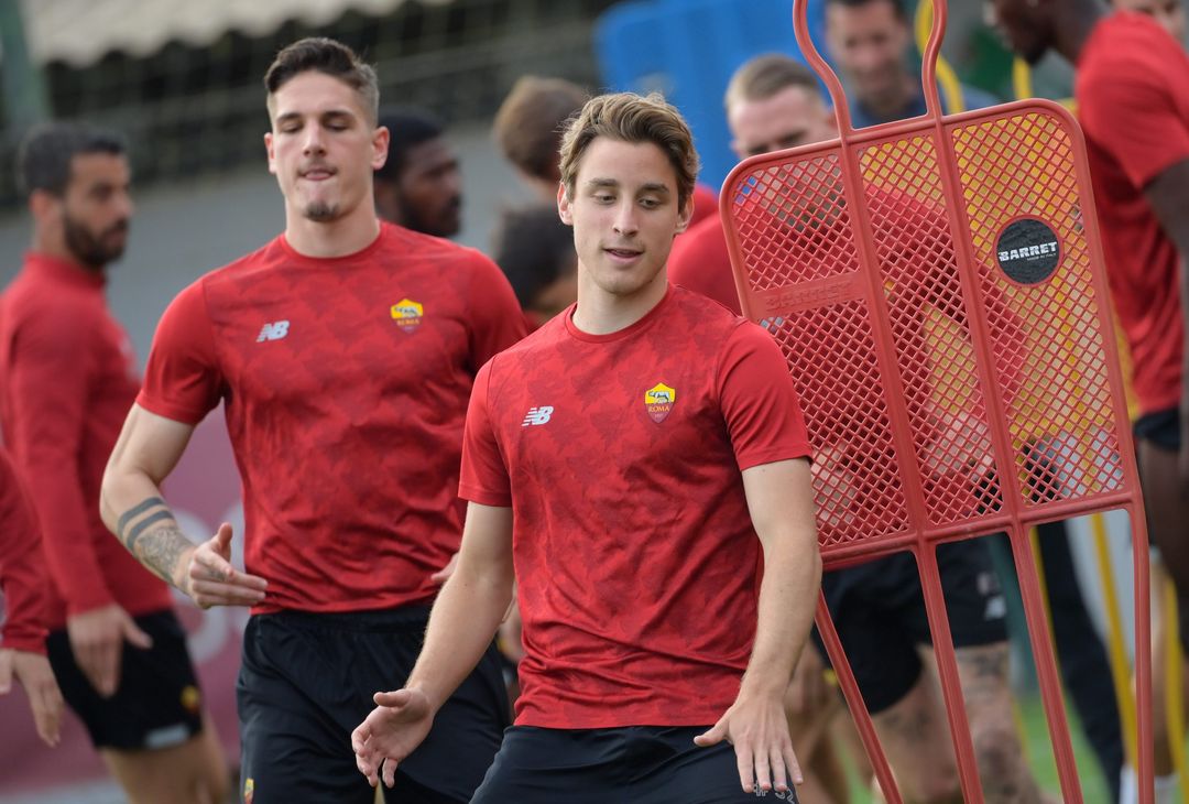 Roma in campo per preparare la semifinale contro il Leicester – FOTO GALLERY - immagine 8