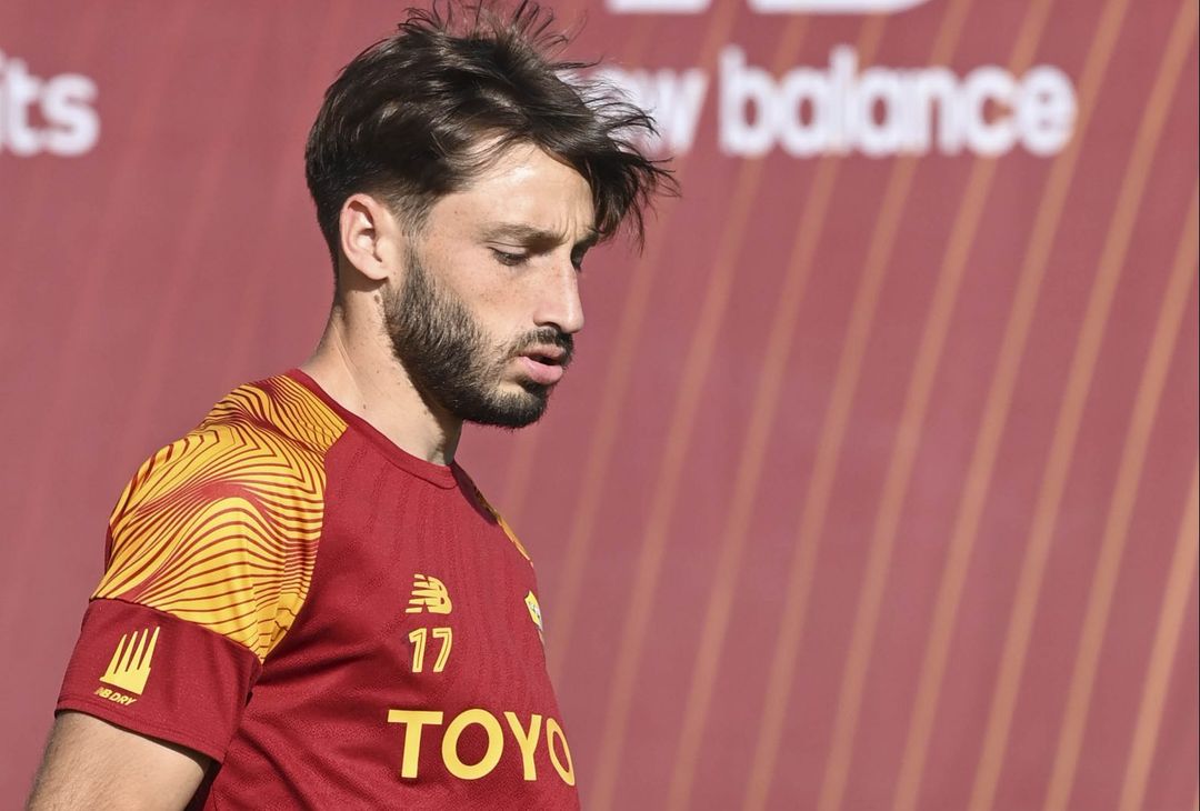 Trigoria, ripresa in vista del Betis: Karsdorp con il gruppo – FOTO GALLERY - immagine 54