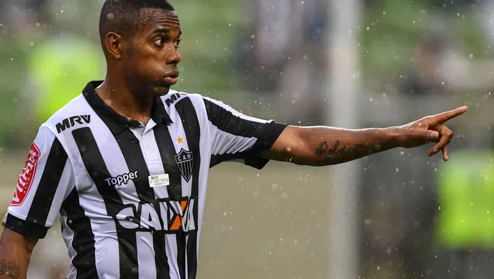 Robinho, oggi al Sivassport, qui con la maglia dell'Atletico Mineiro