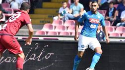 Mertens abbraccia Ghoulam dopo l’operazione: “Forza frero!”