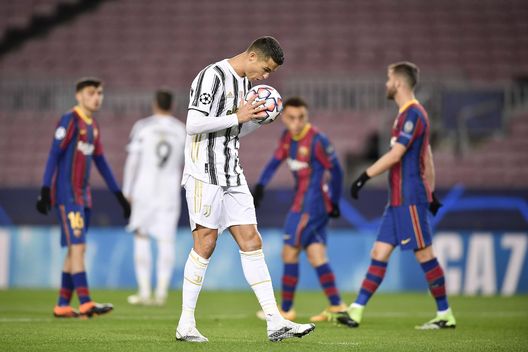 Cristiano Ronaldo Cristiano Ronaldo
