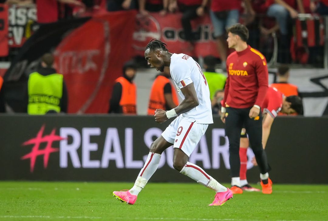 La Roma in finale di Europa League: che festa negli spogliatoi – FOTO GALLERY - immagine 25