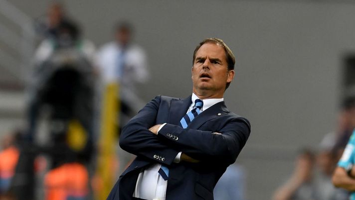 Ag. De Boer: “Ritorno nel mondo del calcio? Non lo so. È stato fatto a pezzi da…” - immagine 1