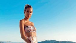 Alice Campello, ricordi da Santorini: panorama mozzafiato per lady Morata