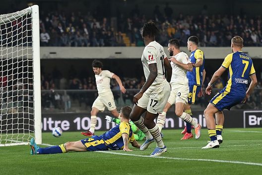(Photo by Alessandro Sabattini/Getty Images) Il Milan a Verona: Bentegodi, non Maltegodi…- immagine 2