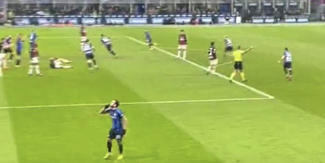 Inter-Milan: la Curva Sud insulta Calhanoglu, lui la zittisce con un chiaro gesto- immagine 3