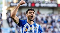 Rigore a favore ed espulsione contro: il Porto soffre ma vince il derby