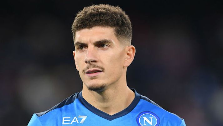 NAPLES, ITALY - DECEMBER 12: Giovanni Di Lorenzo of SSC Napoli during the Serie A match between SSC Napoli and Empoli FC at Stadio Diego Armando Maradona on December 12, 2021 in Naples, Italy. (Photo by Francesco Pecoraro/Getty Images) Di Lorenzo, l’agente: “Vi svelo la sua richiesta: mi ha detto che non vuole sentire offerte” - immagine 1