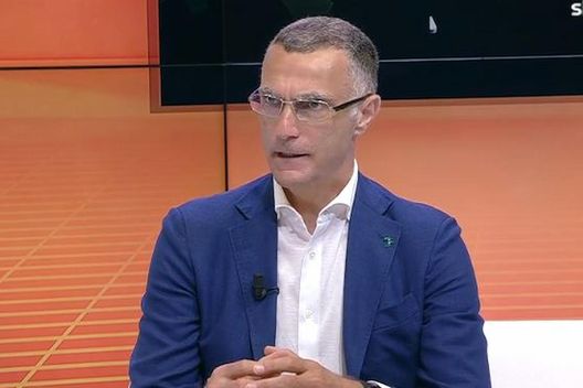 Bergomi: “Separarmi da Caressa? Ce lo siamo chiesti, ci sono tanti cambiamenti. Vedremo”- immagine 2