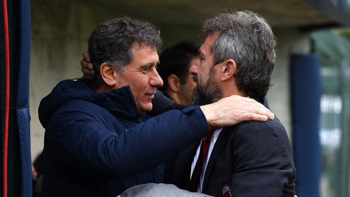 SOLBIATE ARNO, ITALY - DECEMBER 11: FC Internazionale coach Attilio Sorbi embraces AC Milan coach Maurizio Ganz before the Women Coppa Italia match between FC Internazionale v AC Milan on December 11, 2019 in Solbiate Arno, Italy. (Photo by Marco Luzzani - Inter/Inter via Getty Images) SOLBIATE ARNO, ITALY - DECEMBER 11: FC Internazionale coach Attilio Sorbi embraces AC Milan coach Maurizio Ganz before the Women Coppa Italia match between FC Internazionale v AC Milan on December 11, 2019 in Solbiate Arno, Italy. (Photo by Marco Luzzani - Inter/Inter via Getty Images)