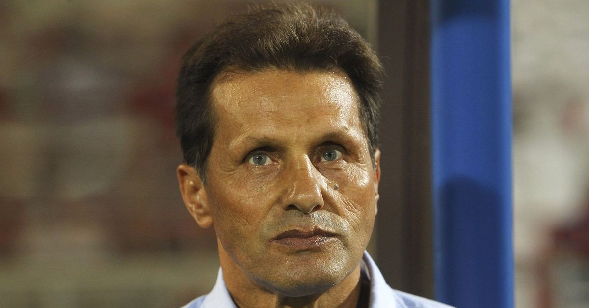 Novellino analizza il mercato delle big: “Mi piace il Milan con De Ketelaere” Novellino analizza il mercato delle big: “Mi piace il Milan con De Ketelaere”