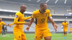 I tifosi protestano per la riapertura degli stadi: poi i Kaizer Chiefs vincono il derby di Soweto