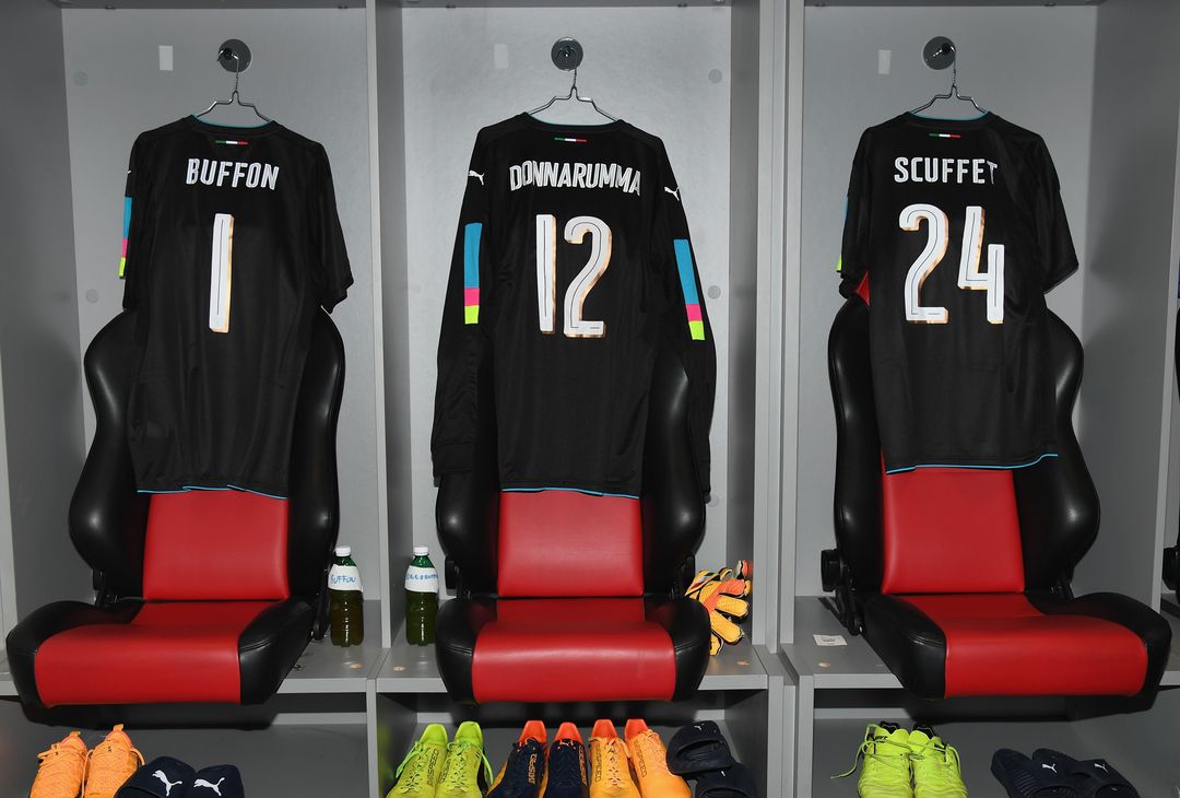  NICE, FRANCE - JUNE 07:  A general view of the Italy dressing room ahead of the International Friendly match between Italy and Uruguay at Allianz Riviera Stadium on June 7, 2017 in Nice, France.  (Photo by Claudio Villa/Getty Images)  