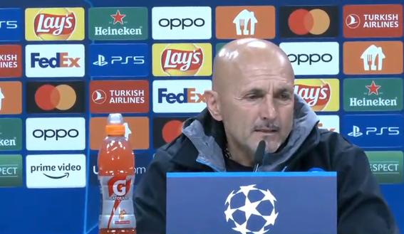 Spalletti in conferenza: “Chi pensa già ai quarti non giocherà. Lobotka meraviglioso”- immagine 2