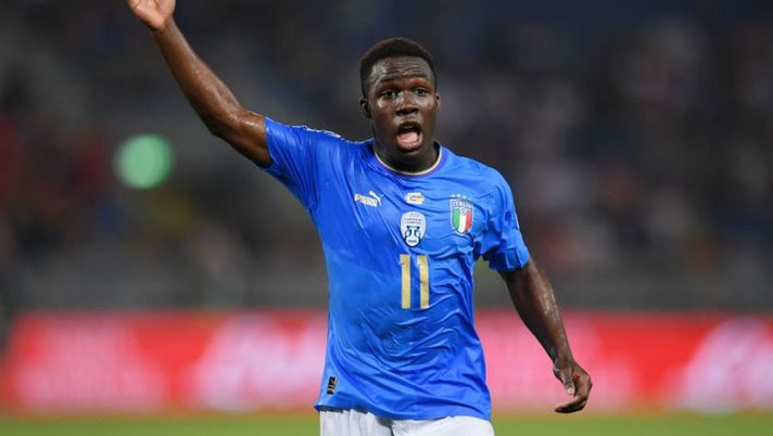 BOLOGNA, ITALY - JUNE 04: Degnand Wilfried Gnonto of Italy reacts during the UEFA Nations League League A Group 3 match between Italy and Germany at Renato Dall'Ara Stadium on June 04, 2022 in Bologna, Italy. (Photo by Claudio Villa/Getty Images) Assalto a Gnonto! Tre offerte già sul tavolo da club italiani: ecco i dettagli - immagine 1