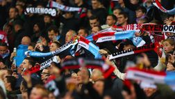 Tirana, scontri tra ultras olandesi e polizia: feriti due italiani