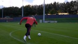 Lukaku va in gol in allenamento e scatena gli ex compagni. Drogba: “Facile così”