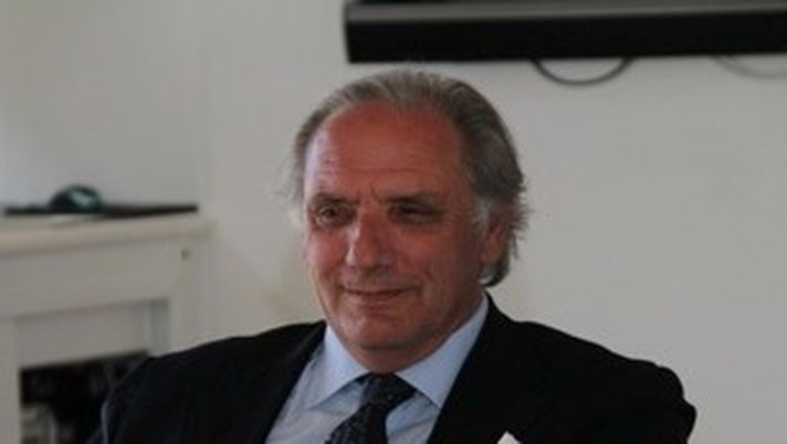 Sandrelli e il breve passaggio di Sinisa a Firenze come giocatore Sandrelli e il breve passaggio di Sinisa a Firenze come giocatore - immagine 1