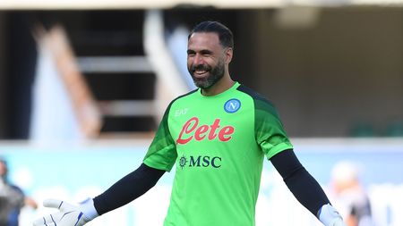 Salvatore Sirigu