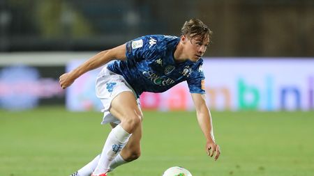 EMPOLI, ITALY - JUNE 26: Szymon Zurkowski of Empoli FC in action during the serie B match between FC Empoli and Benevento Calcio on June 26, 2020 in Empoli, Italy. (Photo by Gabriele Maltinti/Getty Images)