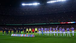 Clásico, la Liga denuncia gli ultras per i cori “Vinicius, muori” al Camp Nou