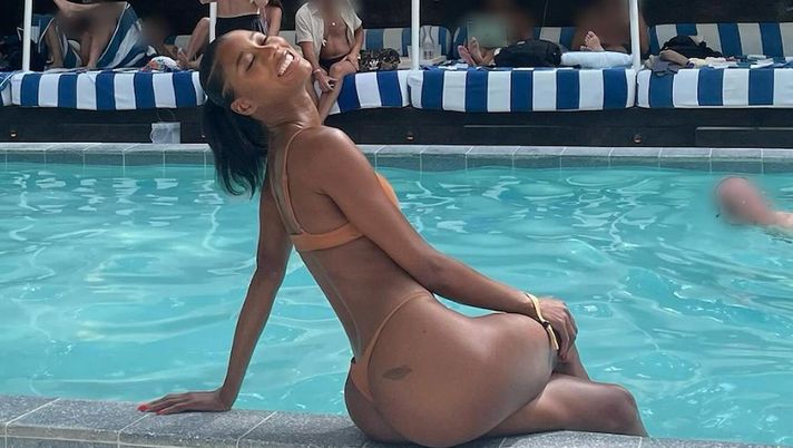 Jazzma Kendrick a bordo piscina è uno spettacolo: lato B da capogiro - immagine 1