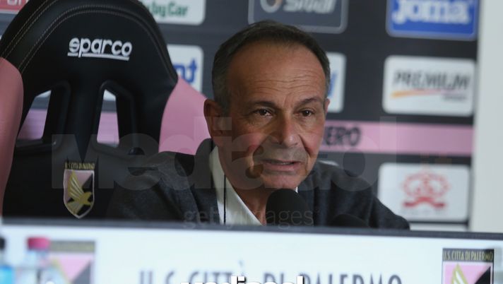 US Citta di Palermo Sport Manager Nicola Salerno attends a press conference at Campo Tenente Onorato on February 2, 2017 in Palermo, Italy. US Citta di Palermo Sport Manager Nicola Salerno attends a press conference at Campo Tenente Onorato on February 2, 2017 in Palermo, Italy.