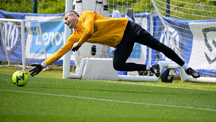 Verona-Inter, Inzaghi ne cambia 6: Handanovic in porta. Tutte le scelte - immagine 1