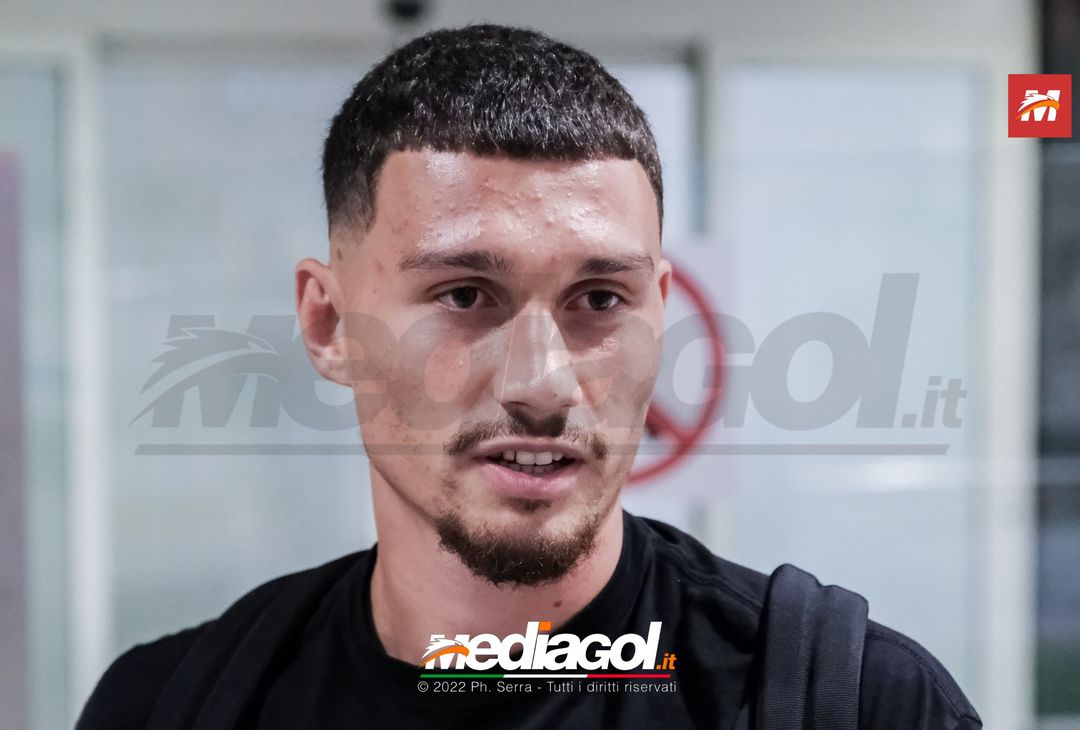 FOTO PALERMO, Davide Bettella atterra al ‘Falcone e Borsellino’ (Gallery) - immagine 17