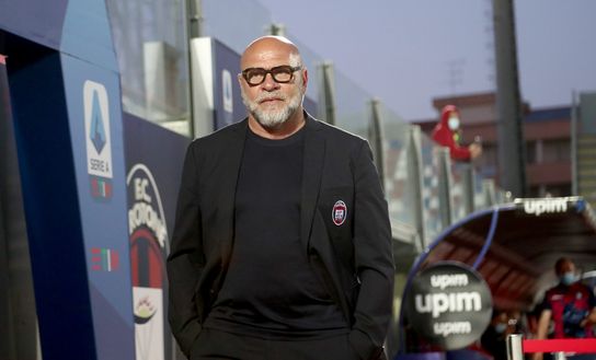 Head coach of Crotone Serse Cosmi (Photo by Maurizio Lagana/Getty Images) Head coach of Crotone Serse Cosmi (Photo by Maurizio Lagana/Getty Images)