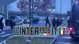 VIDEO FCIN1908 / Milan atterrato a Malpensa: teste basse dopo il ko in Supercoppa