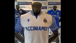 Serie C, Seregno in campo contro il Covid: maglia speciale per l’esordio in Lega Pro