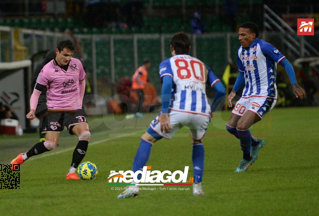 FOTO Palermo-Bari 1-0, 21ª giornata Serie B 2022-2023 (Gallery) - immagine 8