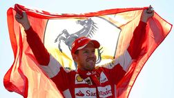Vettel e la Rossa: un addio molto “azzurro” fra “L’italiano”, le bandiere, il cibo e le vittorie