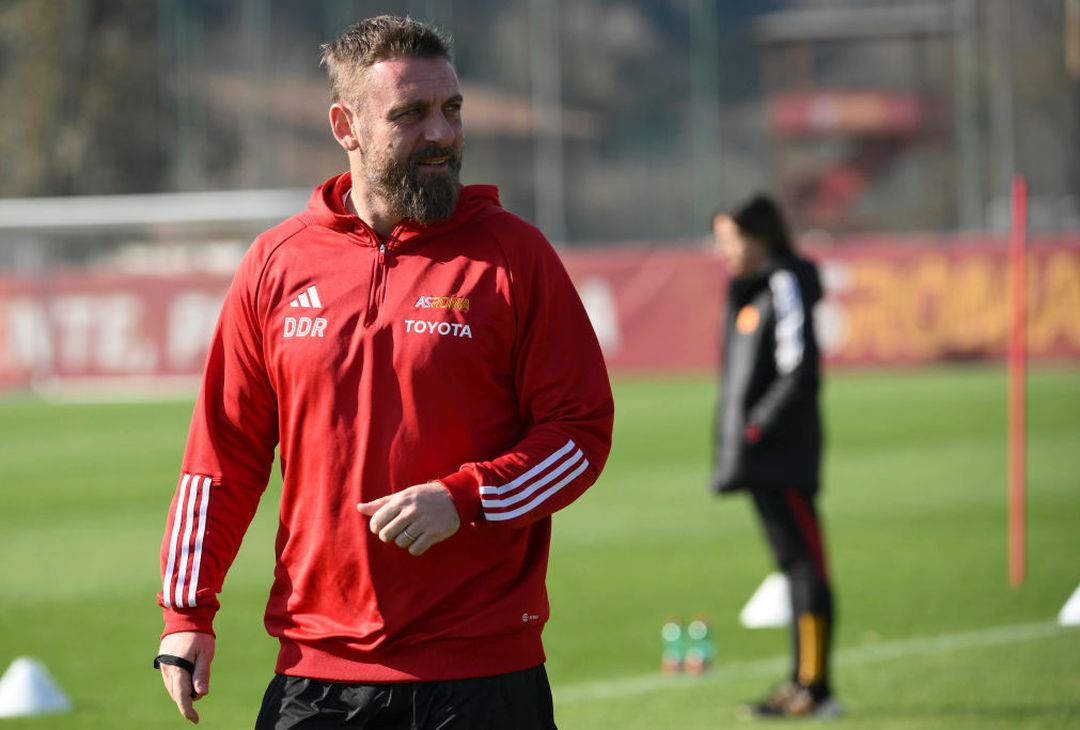 Trigoria, ripresa dopo la Salernitana: primo allenamento per Angeliño – FOTO GALLERY - immagine 14