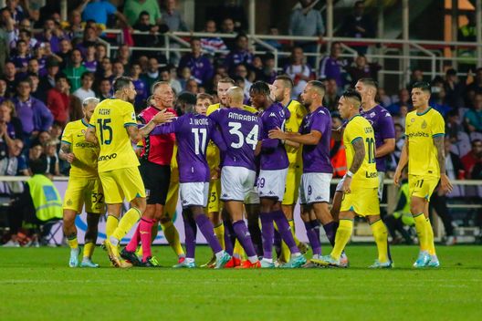 GERMOGLI PH: 22 OTTOBRE 2022 FIRENZE STADIO ARTEMIO FRANCHI SERIE A FIORENTINA VS INTER NELLA FOTO Fiorentina-Inter, arriva il Daspo di tre anni per il tifoso viola- immagine 2