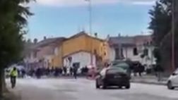 Rimini, in viaggio incappucciati verso il derby di Cesena: mazze di ferro, Daspo e denunce