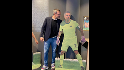 Palermo, Sorrentino al Museum: “Oh no! Una sagoma ha preso vita!”. Il post del club